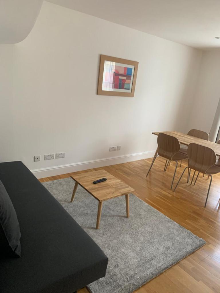 Spaciously Renovated 2bd Flat - Camden Appartamento Londra